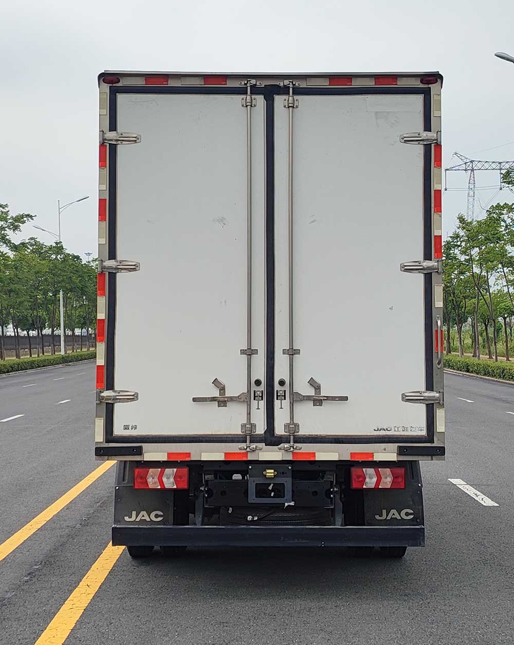 江淮牌HFC5042XLCP31K1C7S冷藏車公告圖片