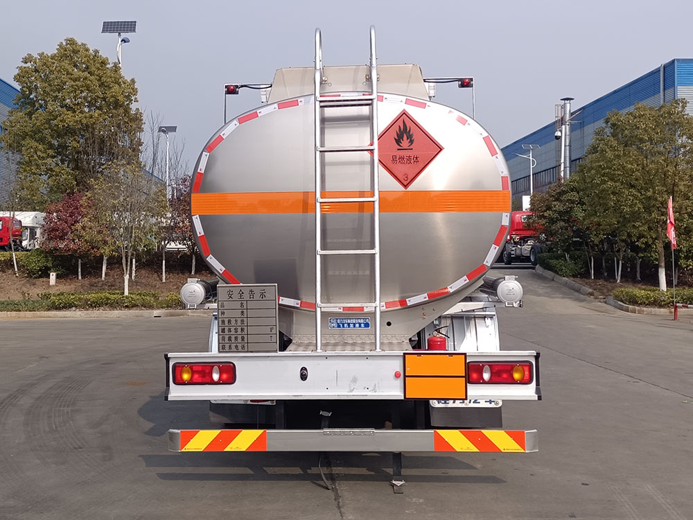 程力牌CL5180GJYD6飛機(jī)加油車公告圖片