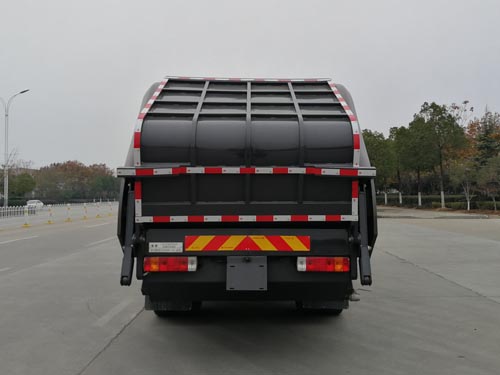 楚勝牌CSC5180ZYS6JF壓縮式垃圾車公告圖片