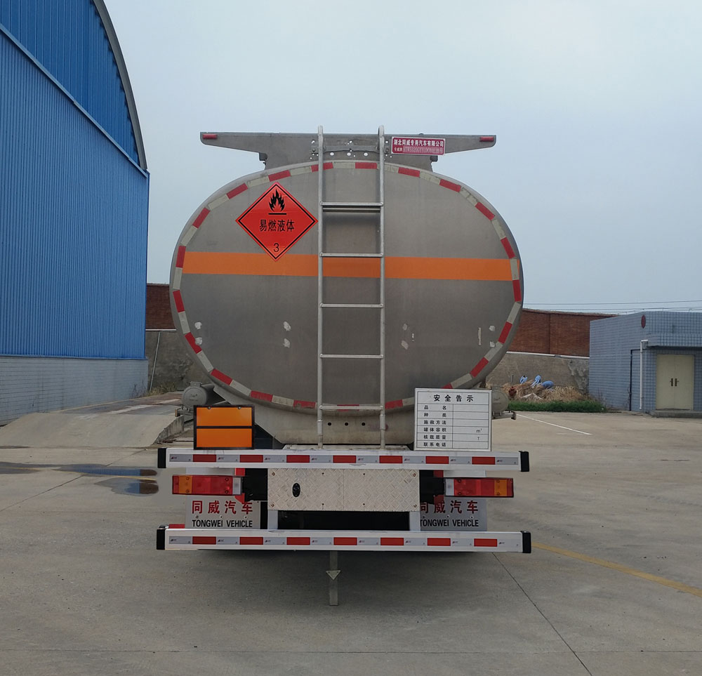 專(zhuān)威牌HTW5320GYYLDC6鋁合金運(yùn)油車(chē)公告圖片