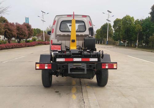 長安小卡 KLF5031ZXXS6車廂可卸式垃圾車公告圖片