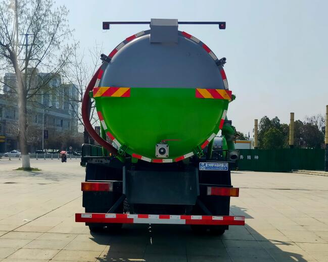 程力威牌CLW5180GXWE6吸污車(chē)公告圖片