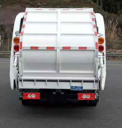 山花牌JHA5084ZYSBJA6壓縮式垃圾車(chē)公告圖片
