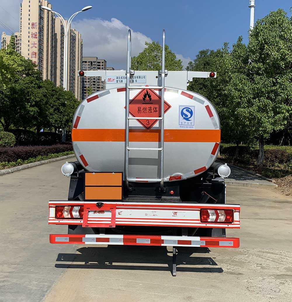 楚飛牌CLQ5120GJY6HFC加油車公告圖片