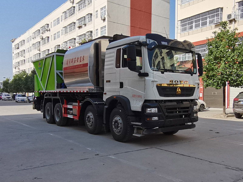 程力威牌CLW5318TFCZ6同步碎石封層車