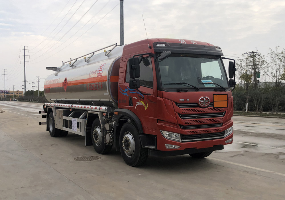 專威牌HTW5260GYYLCAC6鋁合金運油車