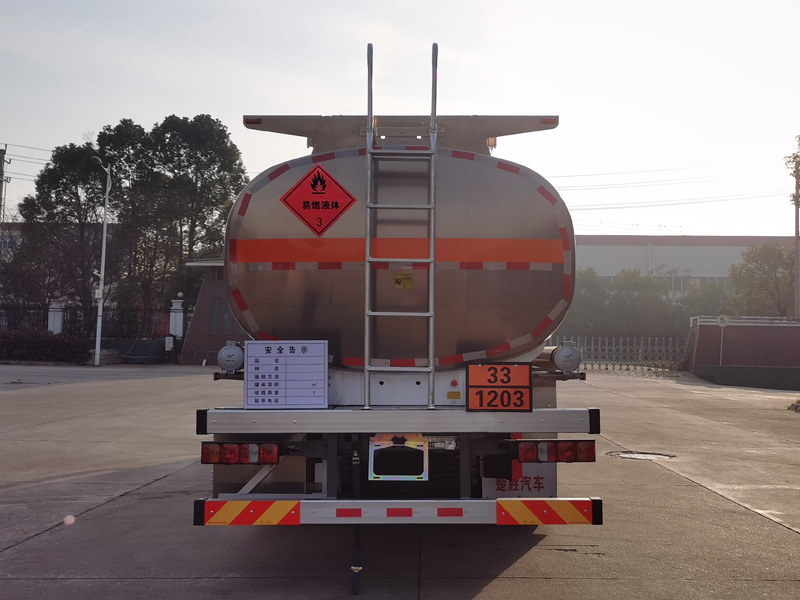 楚勝牌CSC5326GYYLZK6A鋁合金運(yùn)油車公告圖片