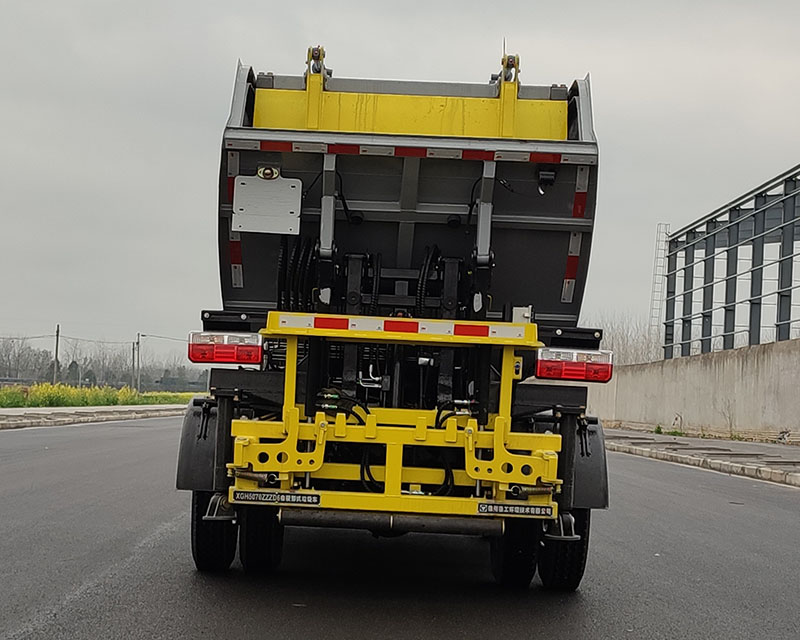 徐工牌XGH5070ZZZD6自裝卸式垃圾車公告圖片