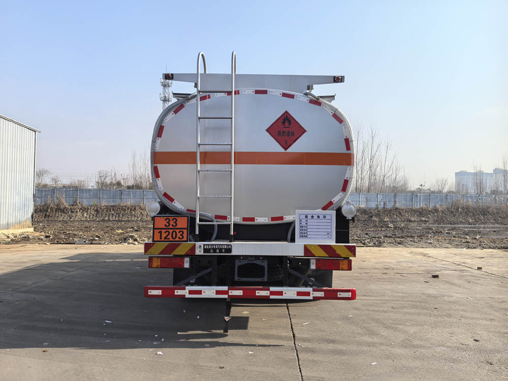 潤(rùn)知星牌SCS5260GYYEQ6運(yùn)油車公告圖片