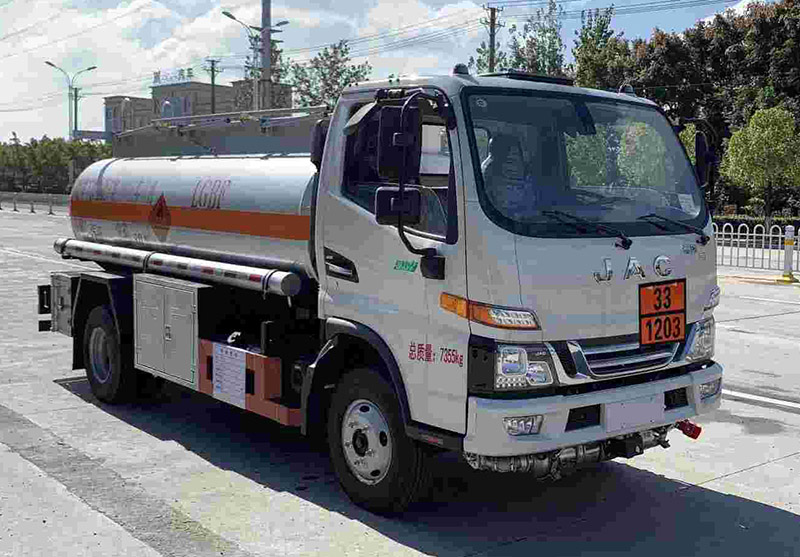 楚飛牌CLQ5070GJY6HFC加油車