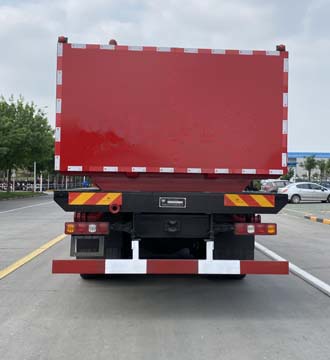 忠華通運(yùn)牌TYJ5200TYL壓裂車公告圖片