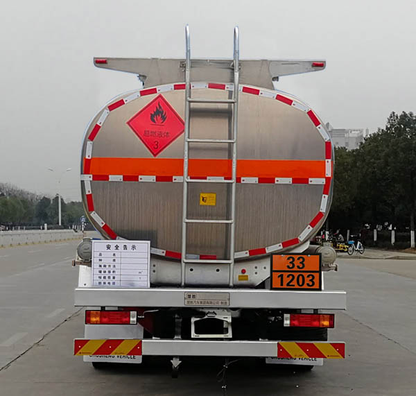 楚勝牌CSC5262GYYLS6鋁合金運油車公告圖片