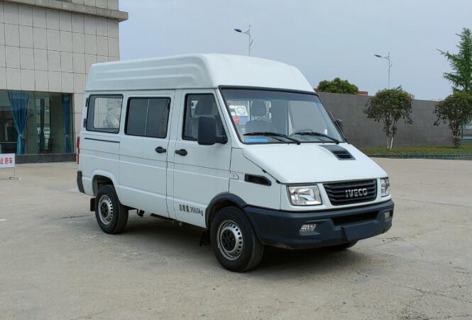 聚塵王牌HNY5045XBYN6殯儀車(chē)