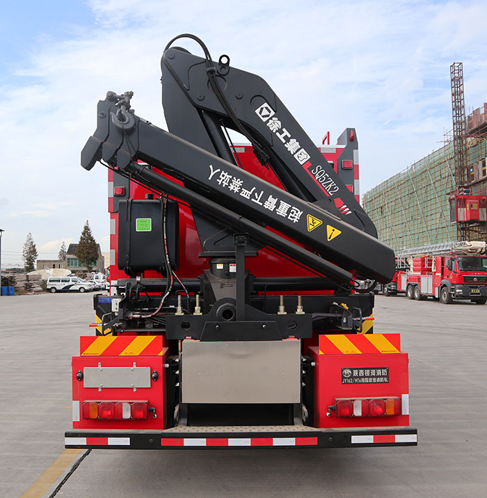 銀河牌BX5140TXFJY162/HT6搶險(xiǎn)救援消防車公告圖片