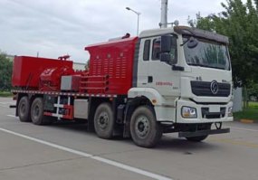 压裂车