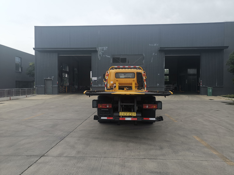 華通牌HCQ5121TQZEQ6清障車公告圖片