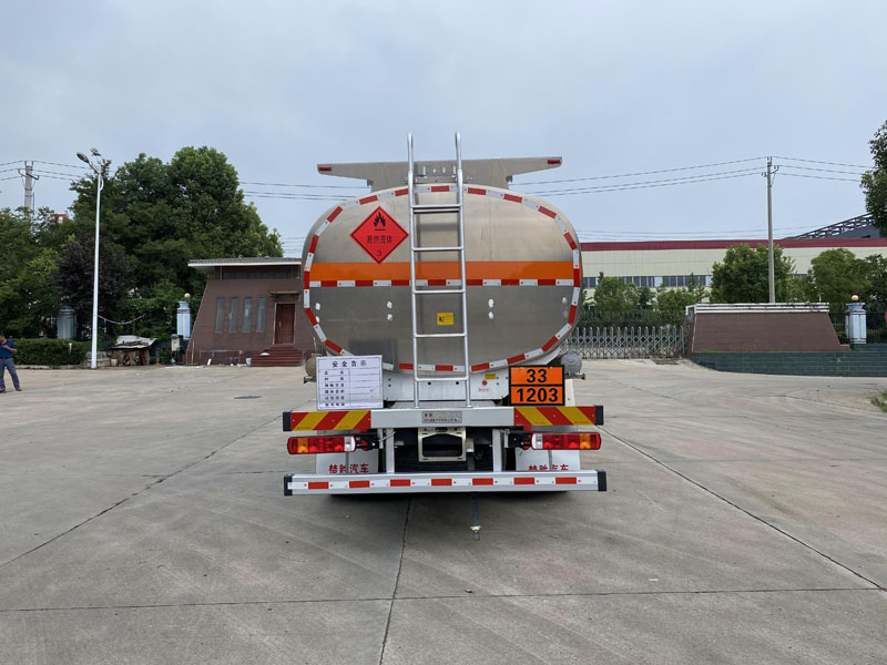 楚勝牌CSC5260GYYLCA6鋁合金運(yùn)油車公告圖片