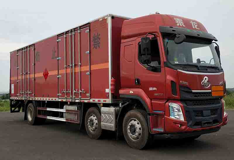 華通牌HCQ5260XRQLZ6易燃?xì)怏w廂式運(yùn)輸車