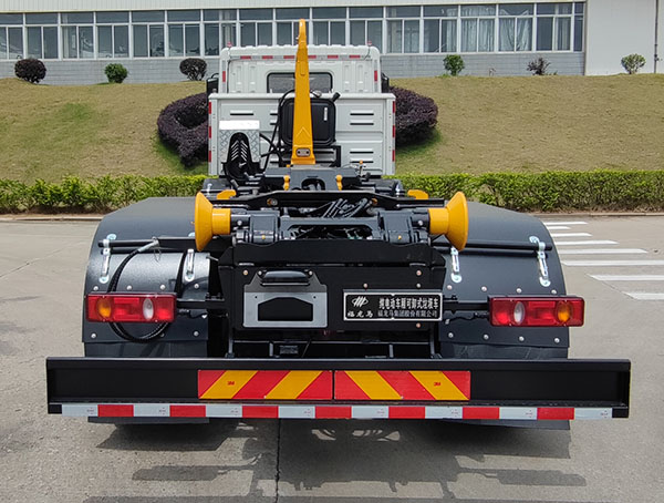 福龍馬牌FLM5320ZXXDTBEV純電動車廂可卸式垃圾車公告圖片