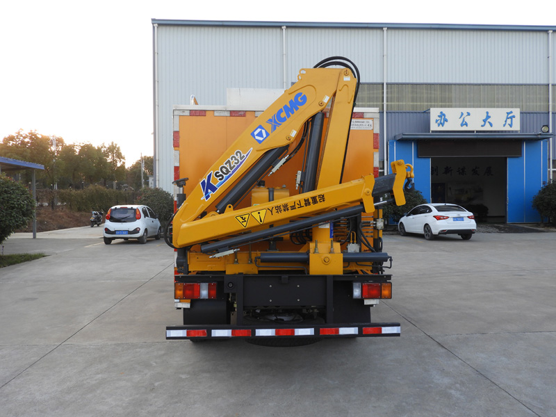 桐工牌TBJ5045XGCQ2D工程車公告圖片