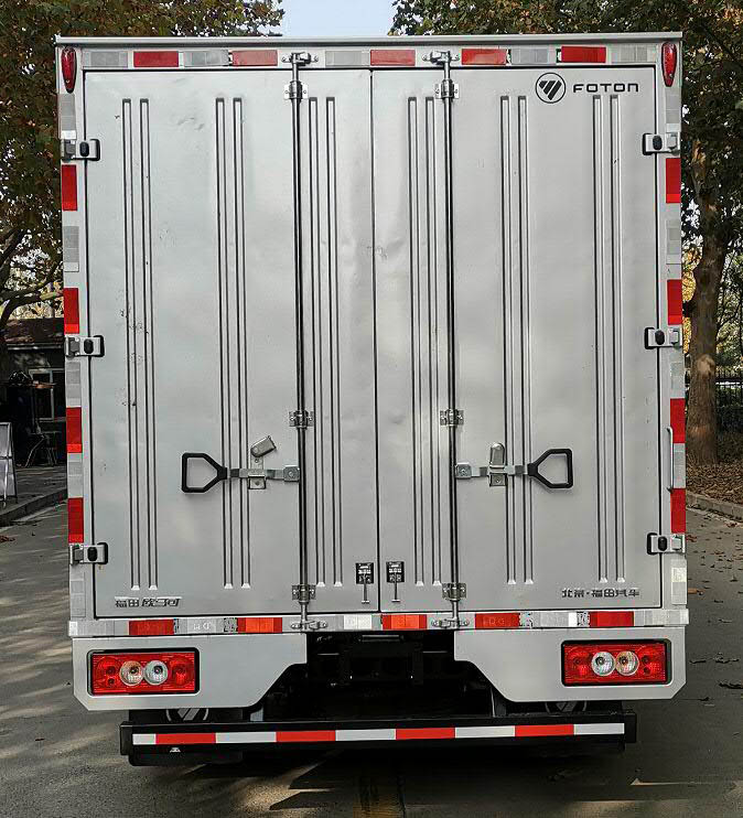 福田牌BJ5044XXY-3A廂式運輸車公告圖片