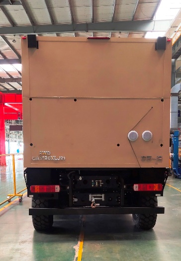 解放牌CA5120XLJ21旅居車公告圖片