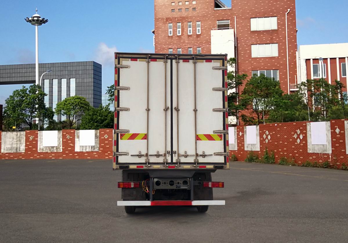 汕德卡牌ZZ5266XLCN56CGF1KB冷藏車公告圖片