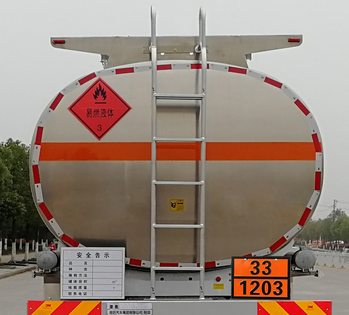 楚勝牌CSC5321GYYLB6A鋁合金運油車公告圖片