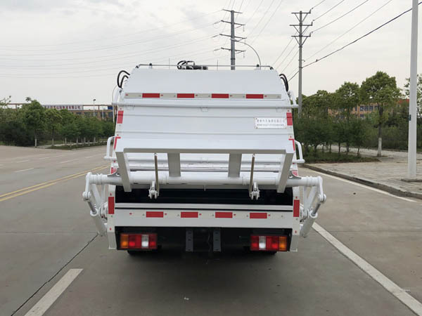 楚勝牌CSC5077ZYSZ6壓縮式垃圾車公告圖片