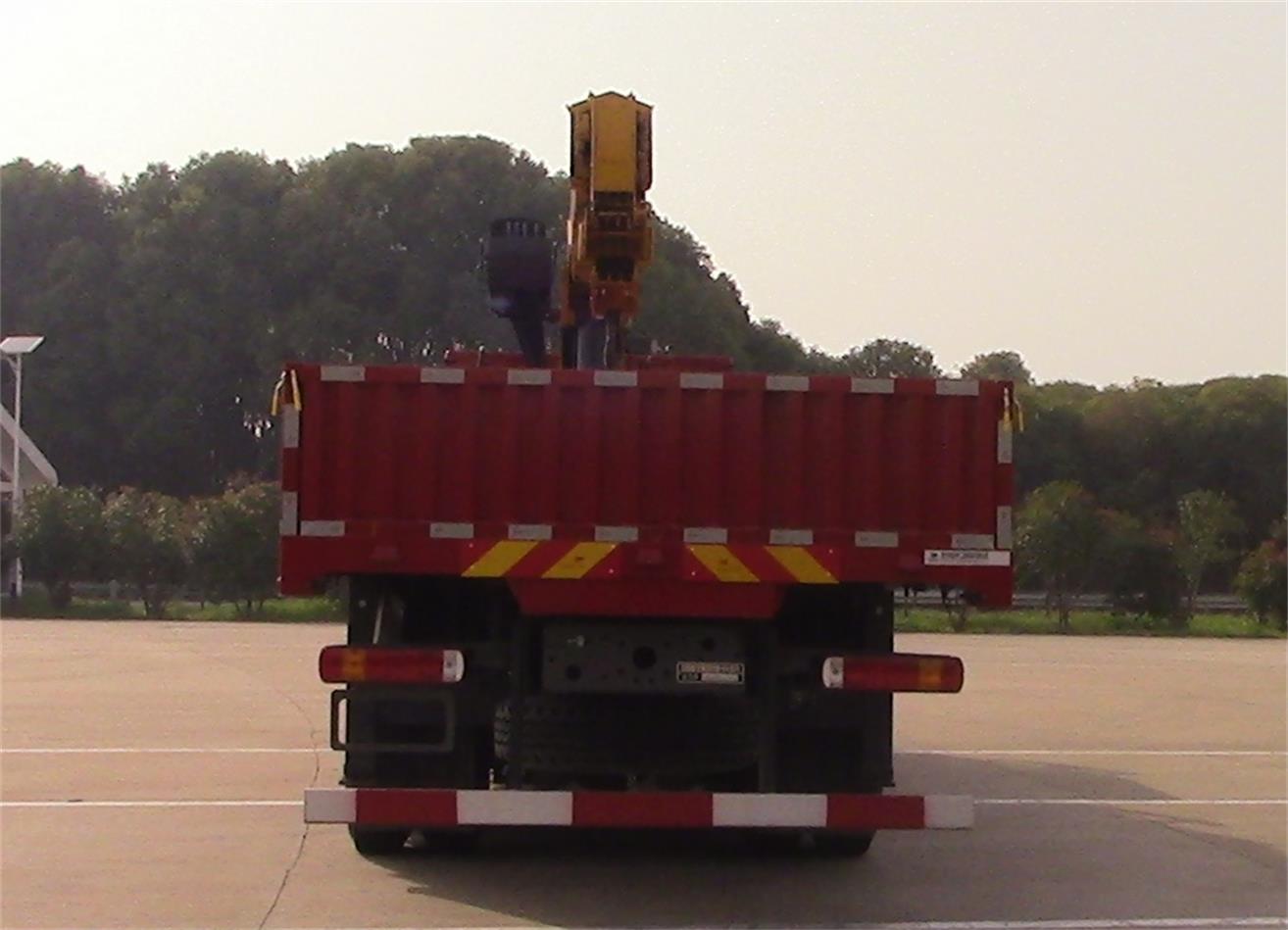 帕菲特牌PFT5257JSQD6C隨車起重運輸車公告圖片