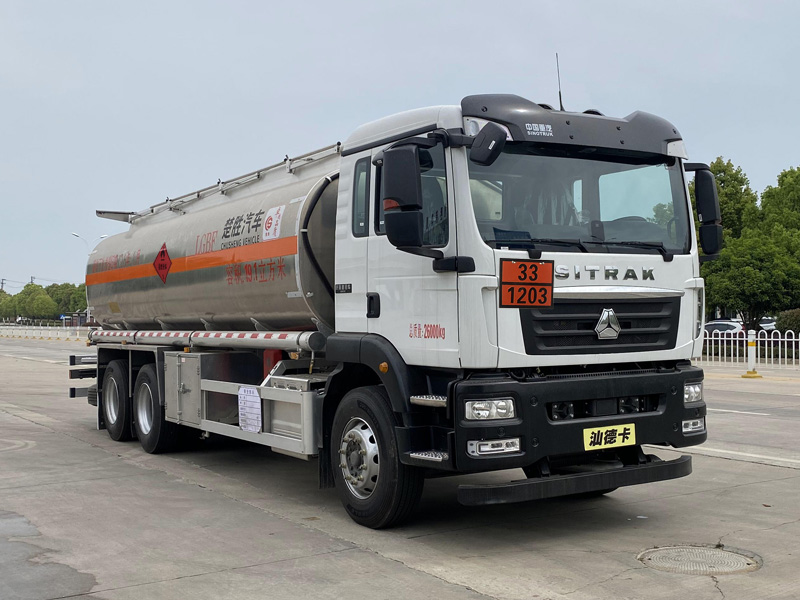 CSC5266GYYLZK6A型鋁合金運油車圖片