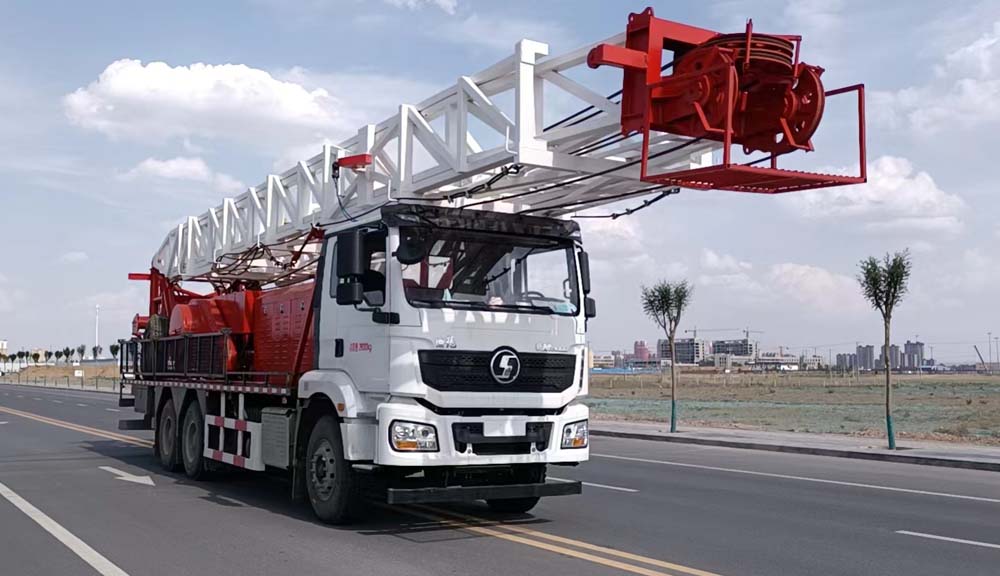 延安牌YAZ5280TXJ修井機(jī)