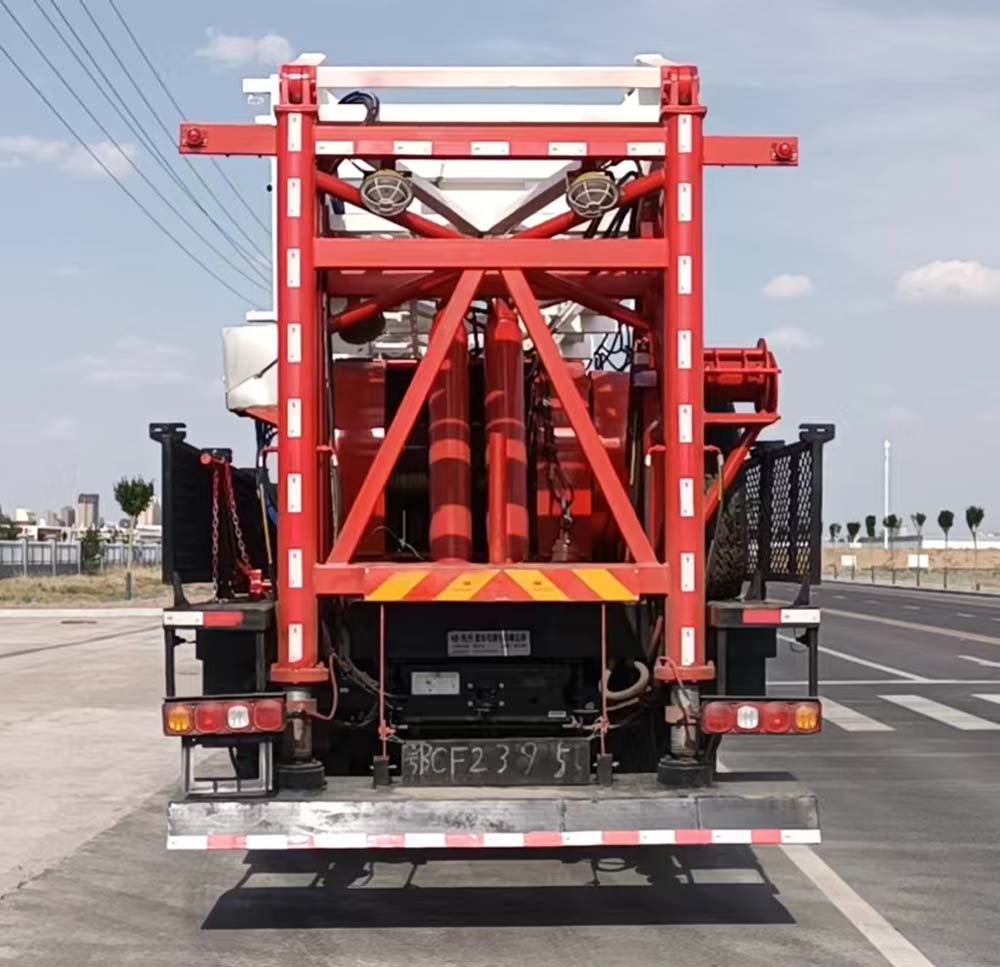 延安牌YAZ5280TXJ修井機公告圖片