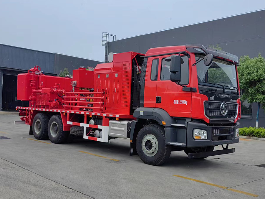 YZZ5220TYL70型壓裂車圖片