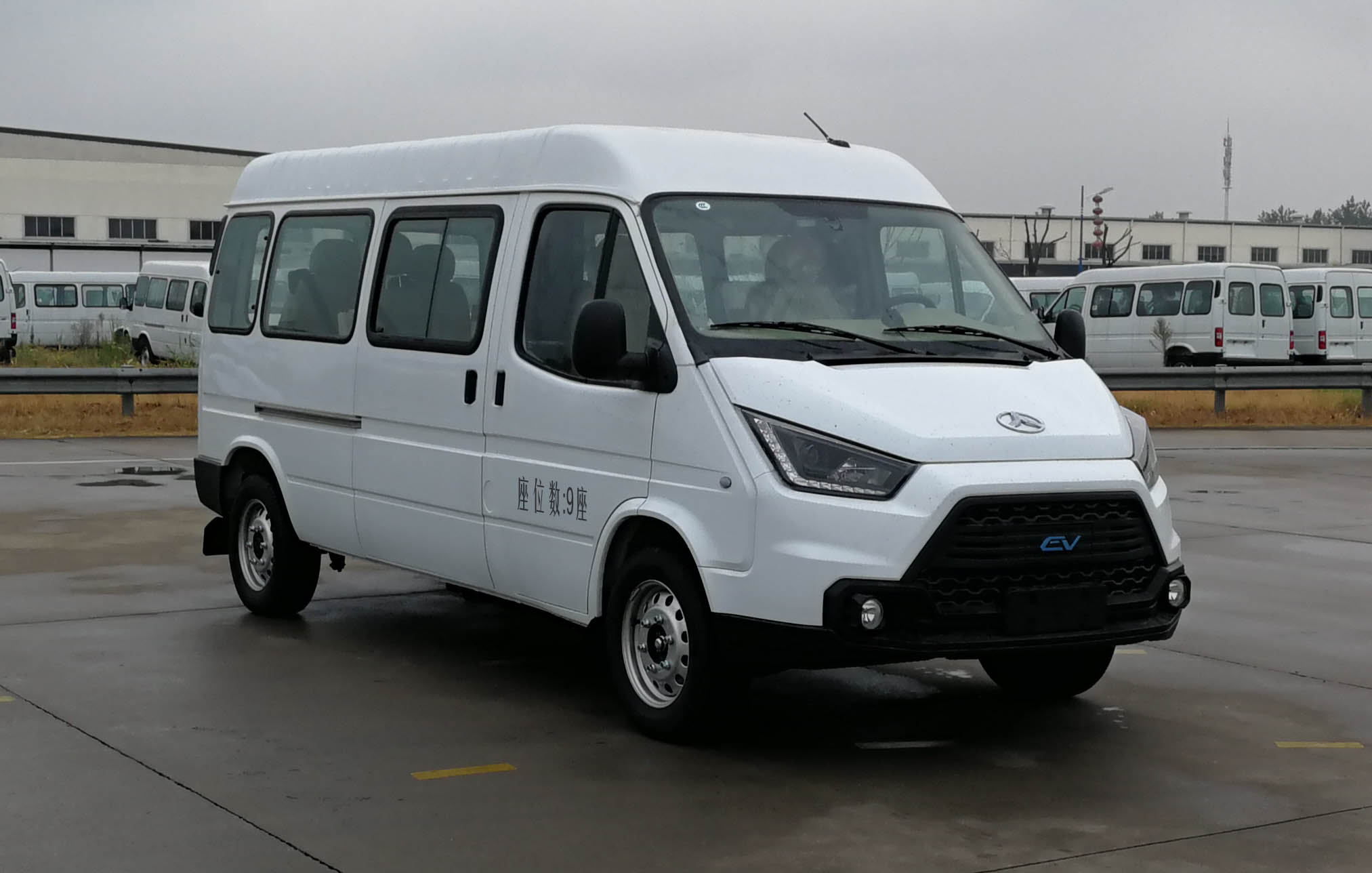 晶馬牌JMV5030XSWBEV純電動商務(wù)車