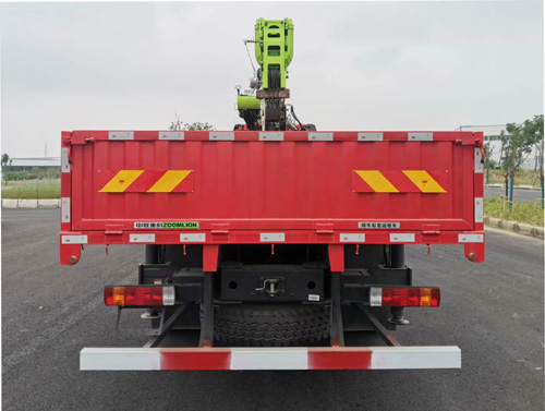 中聯(lián)牌ZLJ5310JSQC隨車起重運(yùn)輸車公告圖片