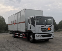 爆破器材运输车