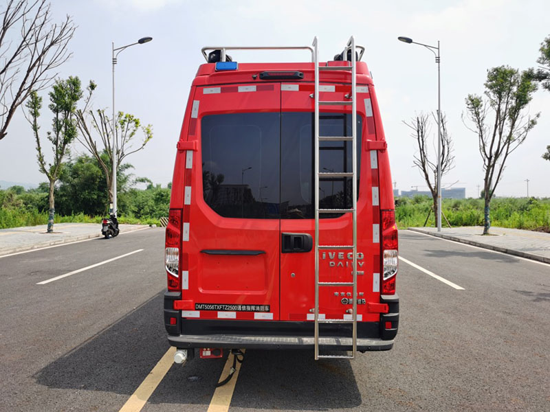 迪馬牌DMT5056TXFTZ2500通信指揮消防車公告圖片