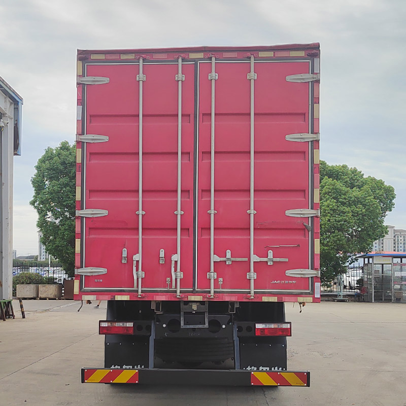 江淮牌HFC5311XXYP2K5G43S廂式運(yùn)輸車公告圖片