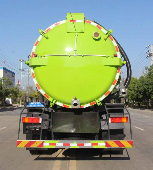 縱昂牌CLT5251GXWEQ6吸污車公告圖片