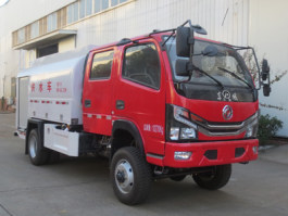 供水车