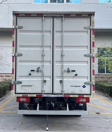 福田牌BJ5045XXYFCEV3燃料電池廂式運輸車公告圖片