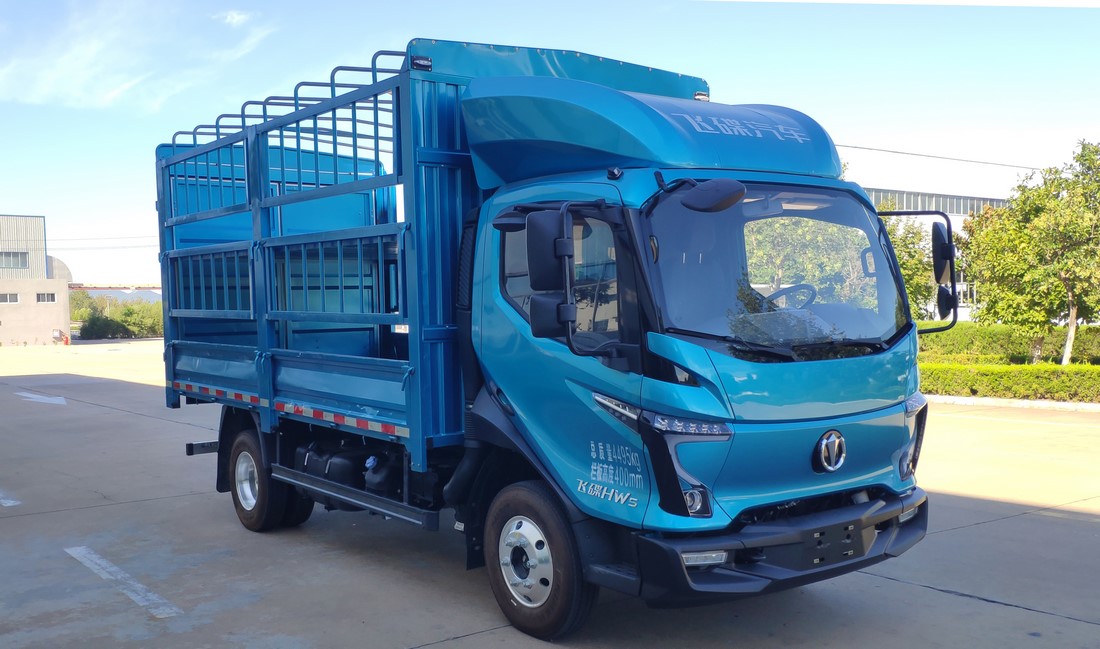 飛碟牌FD5042CCYW68PHEV-1插電式混合動力倉柵式運(yùn)輸車