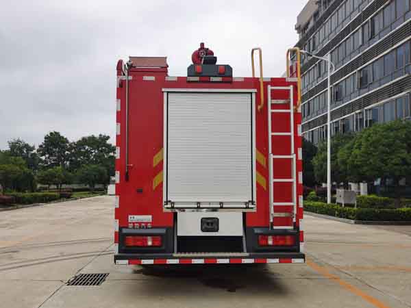 楚勝牌CSC5280GXFSG120/S6水罐消防車公告圖片