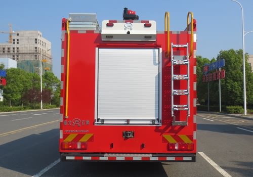 江特牌JDF5180GXFAP55/Z6壓縮空氣泡沫消防車(chē)公告圖片