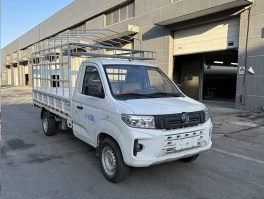 仓栅式运输车