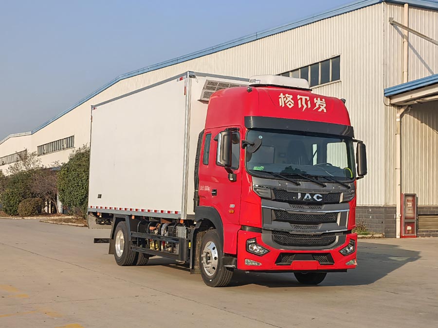 江淮牌HFC5181TSCP2K4A45S鮮活水產(chǎn)品運(yùn)輸車