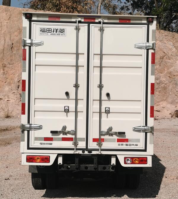 福田牌BJ5031XXY4AV4-61廂式運(yùn)輸車公告圖片