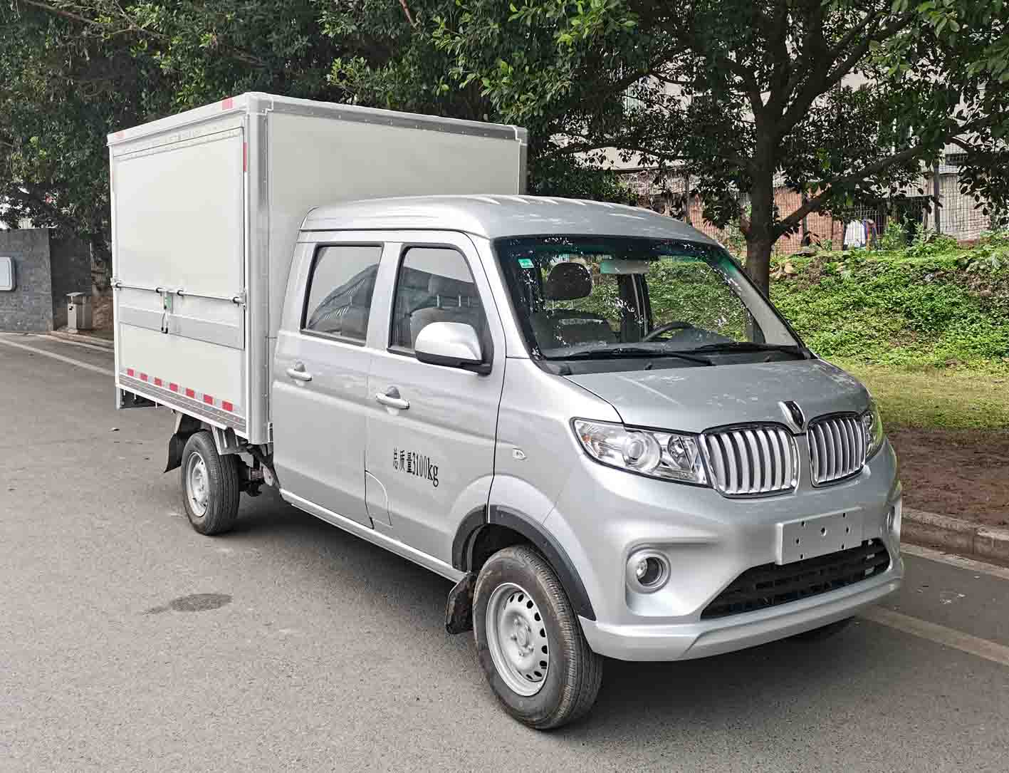 金杯牌JKC5032XYKS6L2翼開啟廂式車