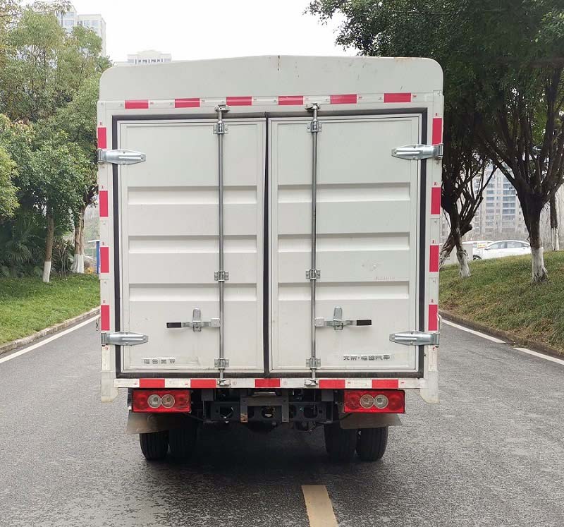 福田牌BJ5031CCY4JV5-AA7倉柵式運(yùn)輸車公告圖片